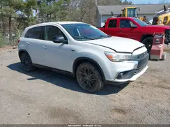 JA4AR3AU2HZ050073 2017 MITSUBISHI OUTLANDER
