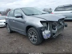JA4AR3AU2JU005511 2018 MITSUBISHI OUTLANDER