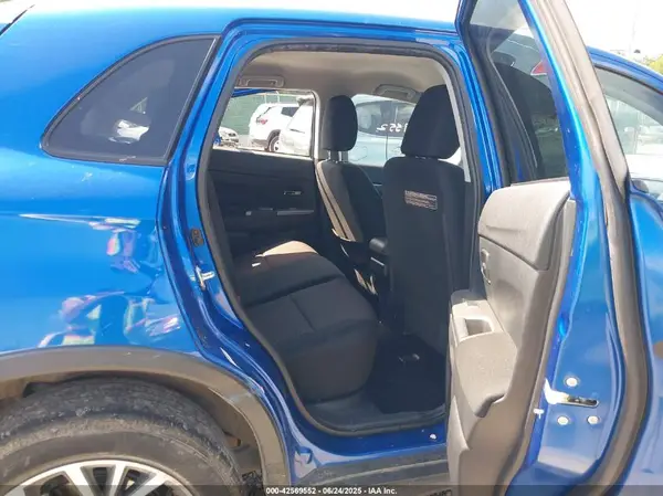 JA4AR3AU2JU016444 2018 MITSUBISHI OUTLANDER - Image 8
