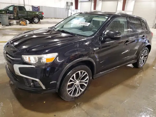JA4AR3AU2JU021126 2018 MITSUBISHI OUTLANDER - Image 1