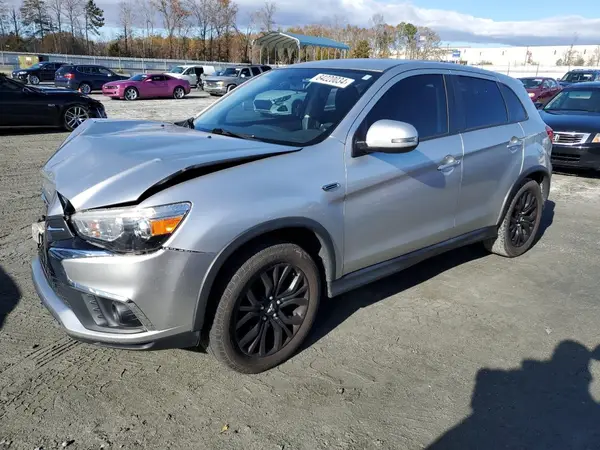 JA4AR3AU2JU021790 2018 MITSUBISHI OUTLANDER - Image 1