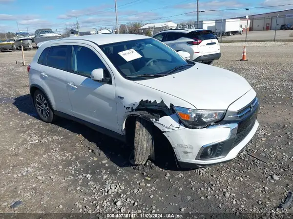 JA4AR3AU2JZ017709 2018 MITSUBISHI OUTLANDER - Image 1