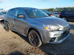 JA4AR3AU2JZ024885 2018 MITSUBISHI OUTLANDER