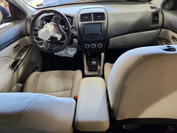 JA4AR3AU2KU007261 2019 MITSUBISHI OUTLANDER - Image 8