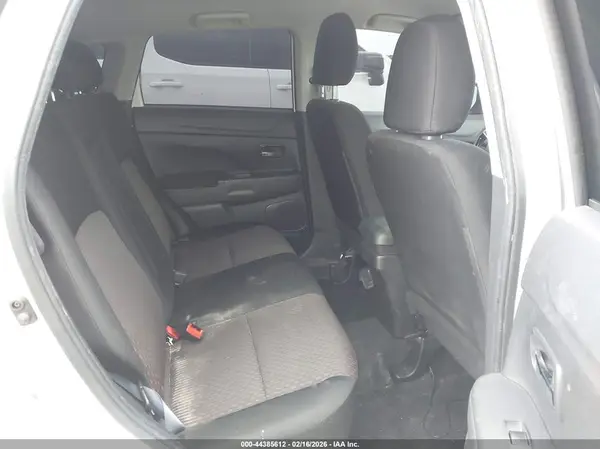 JA4AR3AU2KU010578 2019 MITSUBISHI OUTLANDER - Image 8