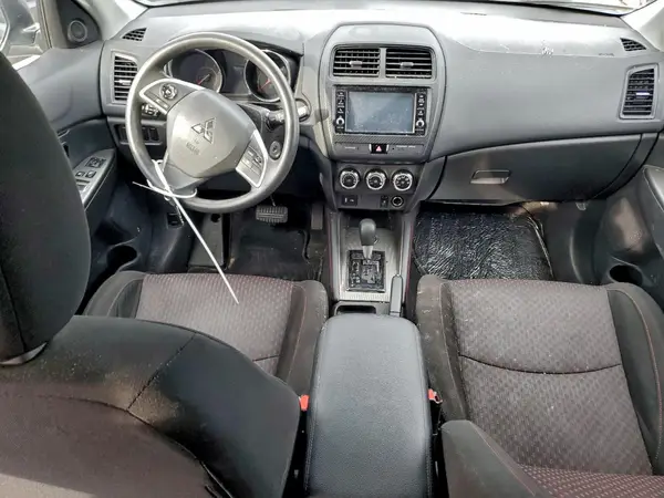 JA4AR3AU2KU015635 2019 MITSUBISHI OUTLANDER - Image 8