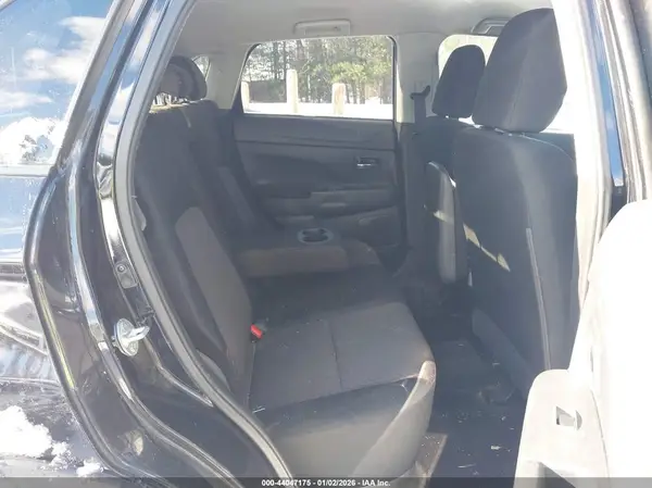 JA4AR3AU2KU024674 2019 MITSUBISHI OUTLANDER - Image 8