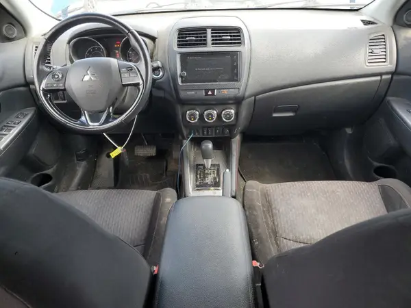 JA4AR3AU2KU027560 2019 MITSUBISHI OUTLANDER - Image 8