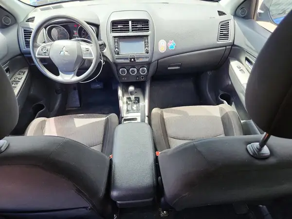 JA4AR3AU2KU033553 2019 MITSUBISHI OUTLANDER - Image 8