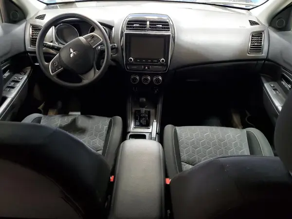 JA4AR3AU2LU005205 2020 MITSUBISHI OUTLANDER - Image 8
