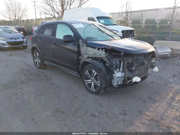 JA4AR3AU2LU006015 2020 MITSUBISHI OUTLANDER - Image 1