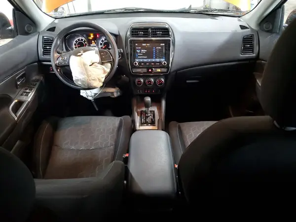 JA4AR3AU2LU011540 2020 MITSUBISHI OUTLANDER - Image 8