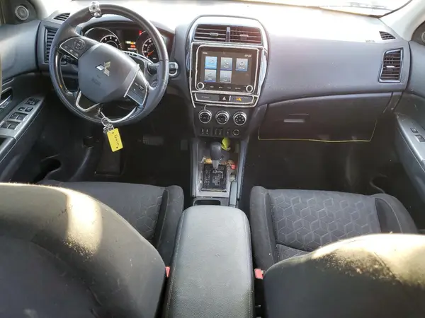 JA4AR3AU2LU021212 2020 MITSUBISHI OUTLANDER - Image 8