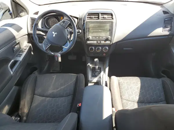 JA4AR3AU2LU022182 2020 MITSUBISHI OUTLANDER - Image 8