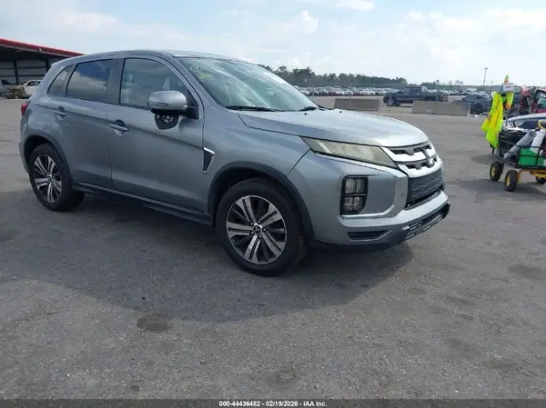 JA4AR3AU2LU023347 2020 MITSUBISHI OUTLANDER - Image 1