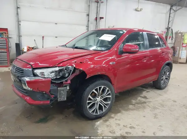 JA4AR3AU3GZ023947 2016 MITSUBISHI OUTLANDER - Image 2