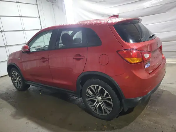 JA4AR3AU3HZ000346 2017 MITSUBISHI OUTLANDER - Image 2