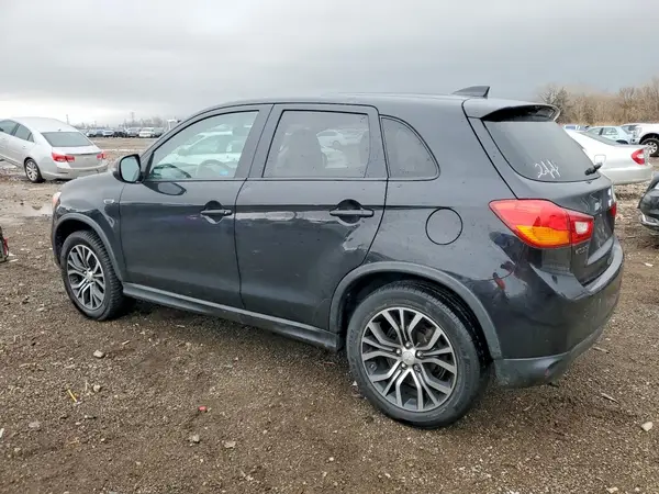 JA4AR3AU3HZ003862 2017 MITSUBISHI OUTLANDER - Image 2