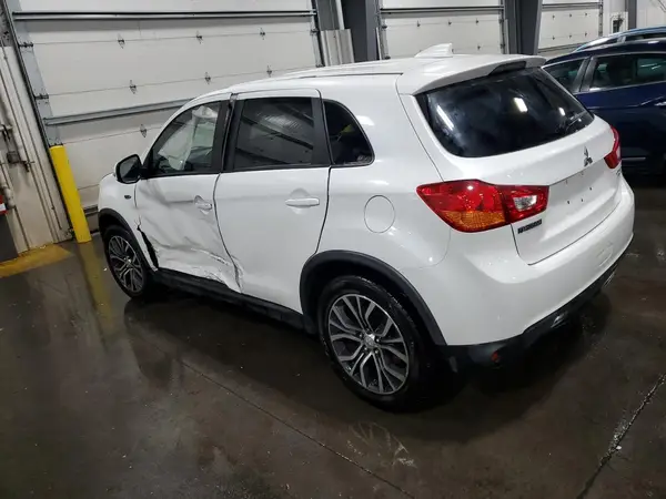 JA4AR3AU3HZ028339 2017 MITSUBISHI OUTLANDER - Image 2