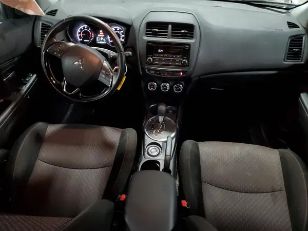 JA4AR3AU3HZ028339 2017 MITSUBISHI OUTLANDER - Image 8