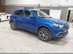 JA4AR3AU3JU004013 2018 MITSUBISHI OUTLANDER