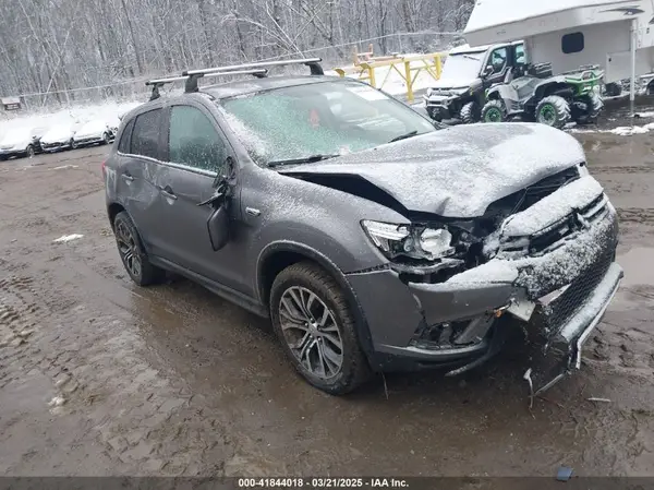 JA4AR3AU3KU001369 2019 MITSUBISHI OUTLANDER - Image 1