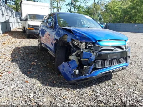 JA4AR3AU3KU009035 2019 MITSUBISHI OUTLANDER - Image 1