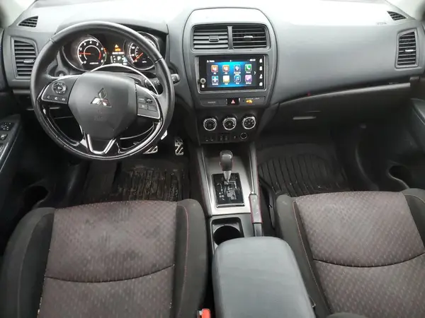 JA4AR3AU3KU009505 2019 MITSUBISHI OUTLANDER - Image 8
