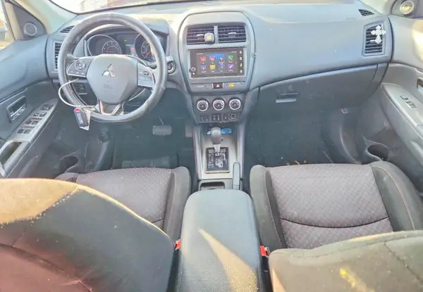 JA4AR3AU3KU016776 2019 MITSUBISHI OUTLANDER - Image 8