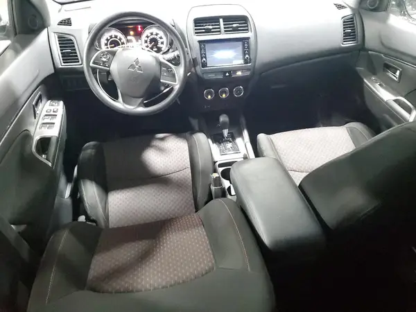 JA4AR3AU3KU020102 2019 MITSUBISHI OUTLANDER - Image 8