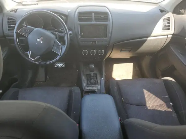 JA4AR3AU3KU024389 2019 MITSUBISHI OUTLANDER - Image 8