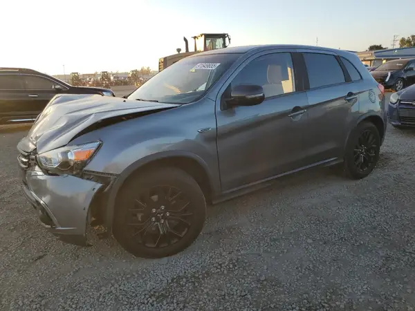 JA4AR3AU3KU025624 2019 MITSUBISHI OUTLANDER - Image 1