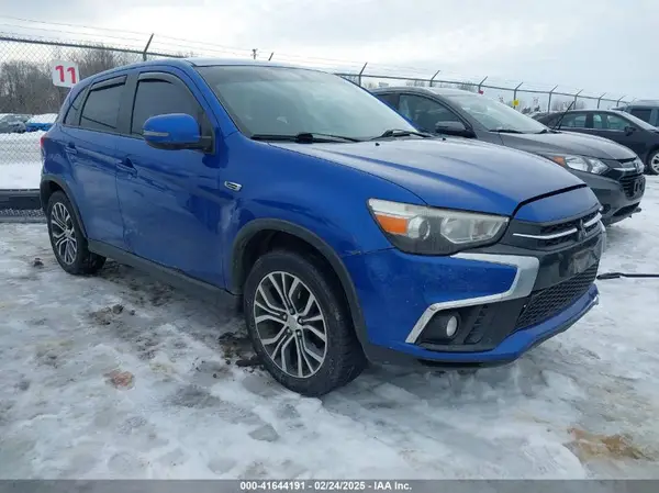 JA4AR3AU3KU030029 2019 MITSUBISHI OUTLANDER - Image 1