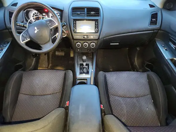 JA4AR3AU3KU031116 2019 MITSUBISHI OUTLANDER - Image 8