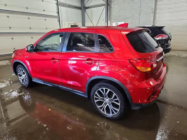 JA4AR3AU3KU031553 2019 MITSUBISHI OUTLANDER - Image 2