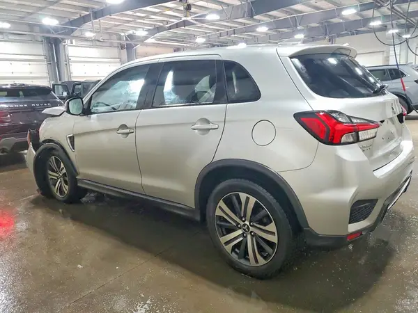 JA4AR3AU3LU018027 2020 MITSUBISHI OUTLANDER - Image 2
