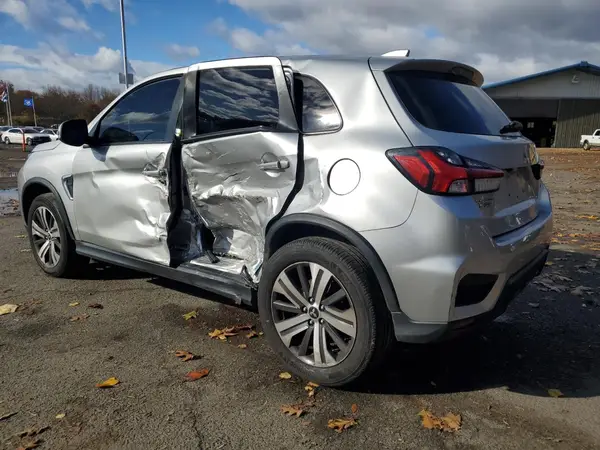 JA4AR3AU3LU018318 2020 MITSUBISHI OUTLANDER - Image 2