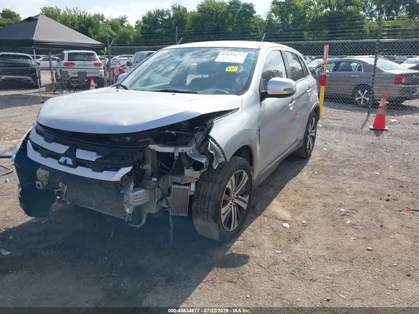 JA4AR3AU3LU018982 2020 MITSUBISHI OUTLANDER - Image 2