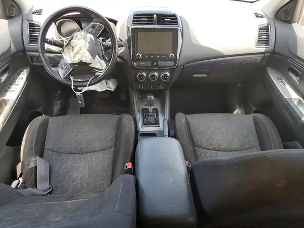 JA4AR3AU3LU023146 2020 MITSUBISHI OUTLANDER - Image 8