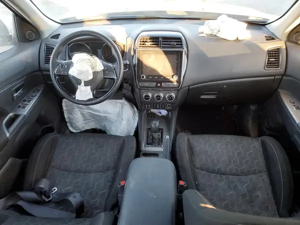 JA4AR3AU3LU029142 2020 MITSUBISHI OUTLANDER - Image 8