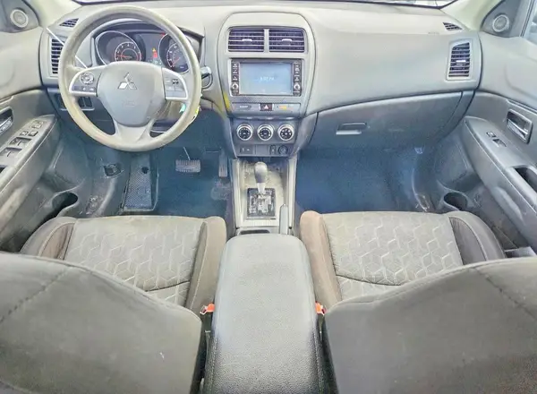 JA4AR3AU3LU030744 2020 MITSUBISHI OUTLANDER - Image 8