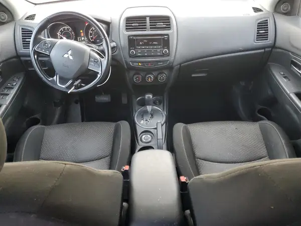 JA4AR3AU4GZ023522 2016 MITSUBISHI OUTLANDER - Image 8