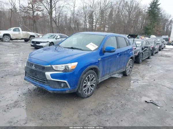 JA4AR3AU4GZ052194 2016 MITSUBISHI OUTLANDER - Image 2