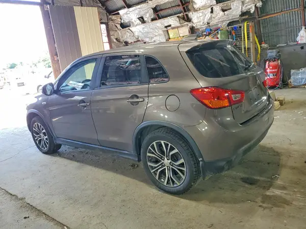 JA4AR3AU4HZ023134 2017 MITSUBISHI OUTLANDER - Image 2