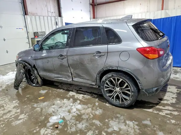 JA4AR3AU4HZ032299 2017 MITSUBISHI OUTLANDER - Image 2