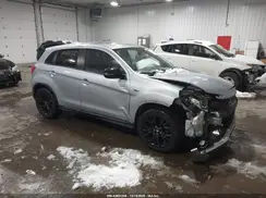 JA4AR3AU4HZ034585 2017 MITSUBISHI OUTLANDER