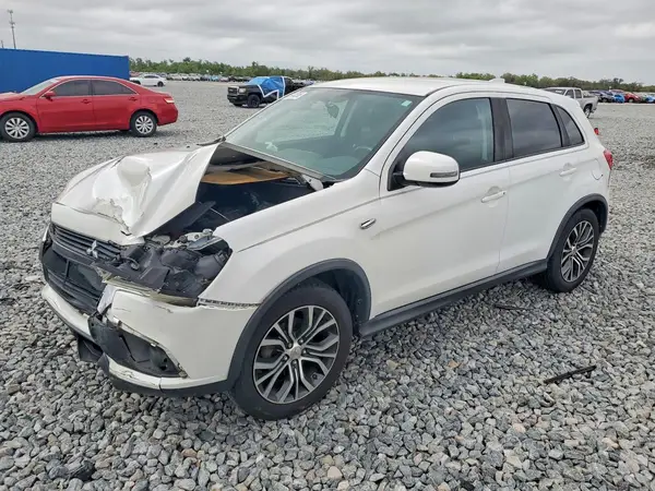 JA4AR3AU4HZ041018 2017 MITSUBISHI OUTLANDER - Image 1
