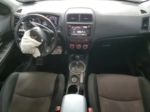 JA4AR3AU4HZ041729 2017 MITSUBISHI OUTLANDER - Image 8