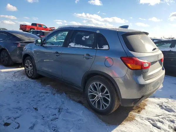 JA4AR3AU4HZ051306 2017 MITSUBISHI OUTLANDER - Image 2
