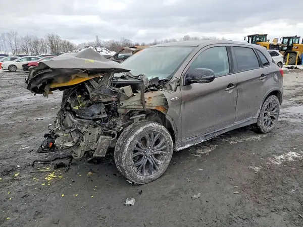JA4AR3AU4HZ060703 2017 MITSUBISHI OUTLANDER - Image 1